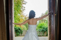 A vonalú menyasszonyi ruha Gyömrő 98 a Mystic Moment Esküvői Szalonban Gyömrőn